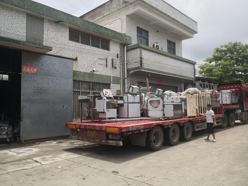 启航大美云南；合作共赢未来；